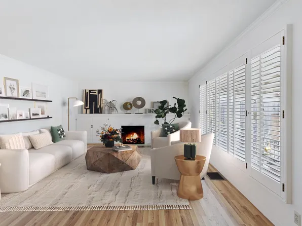 6748 N Pershing Ave, Stockton, CA 95207