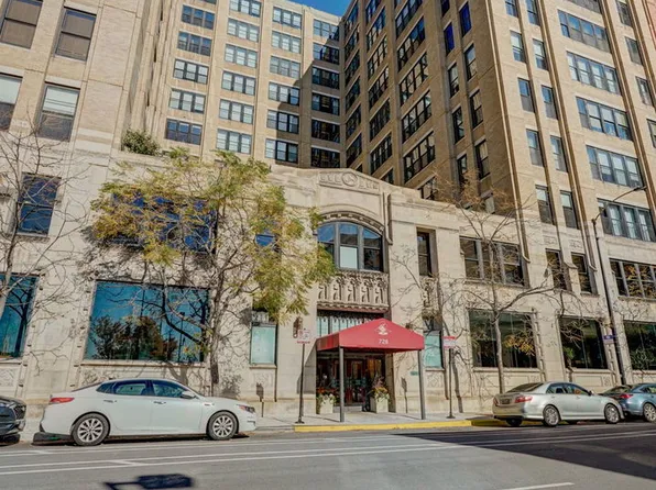 728 W Jackson Blvd APT 1104, Chicago, IL 60661