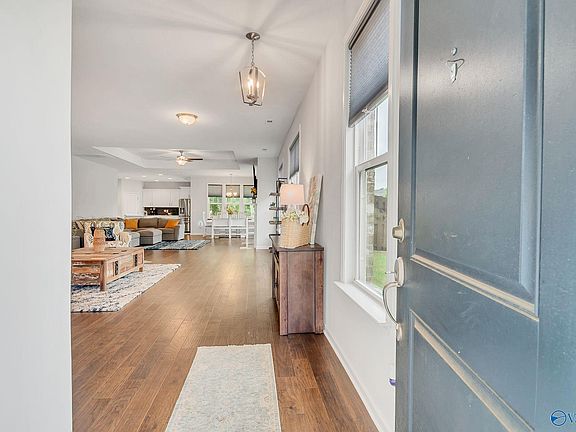 5th image of 216 Count Fleet Ct
