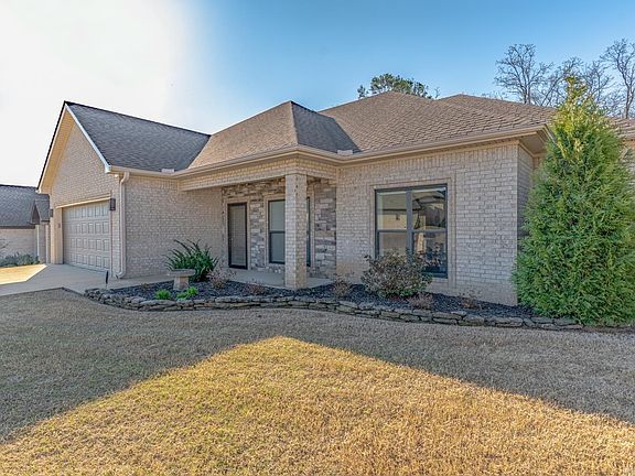 2nd image of 1277 Sullivan Cir