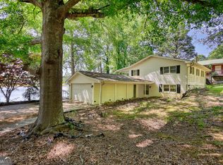 2286 E Lake Dr NE, Conyers, GA 30012