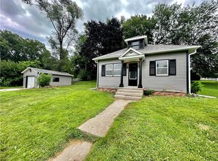524 S West St, Colfax, IA 50054