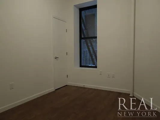 Rented by REAL New York | media 29
