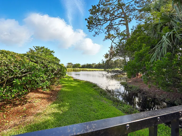 302 Pablo Rd — Photo 42
