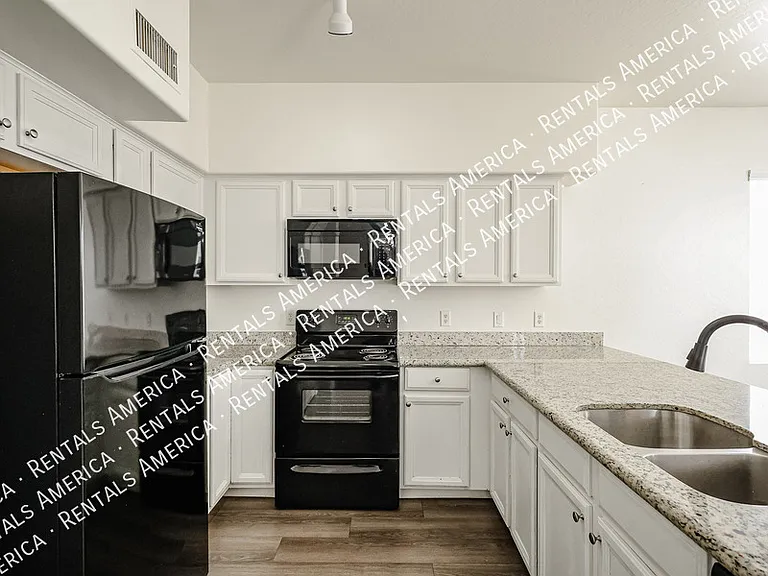 8757 E Lomita Ave — Photo 9