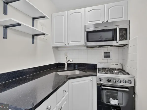1111 Arlington Blvd, Arlington, VA