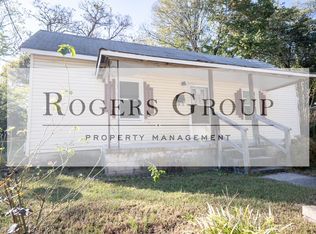 920 Champion St, Henderson, NC 27536