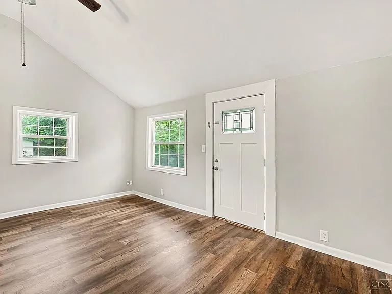 9032 Link Rd — Photo 8