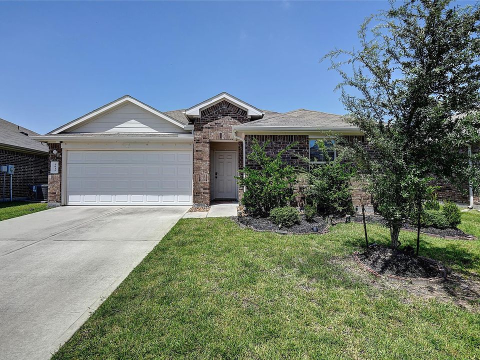 1st image of 5615 Tindarey Bluff Trl