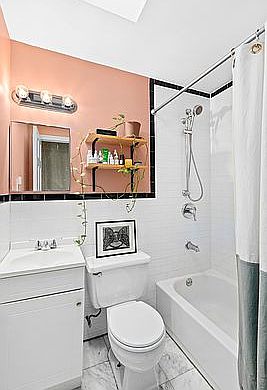 3rd image of 519 Macon St #3