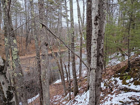 4th image of 23 Pine Street