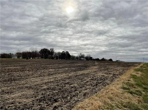 F Hwy, Trimble, MO 64492