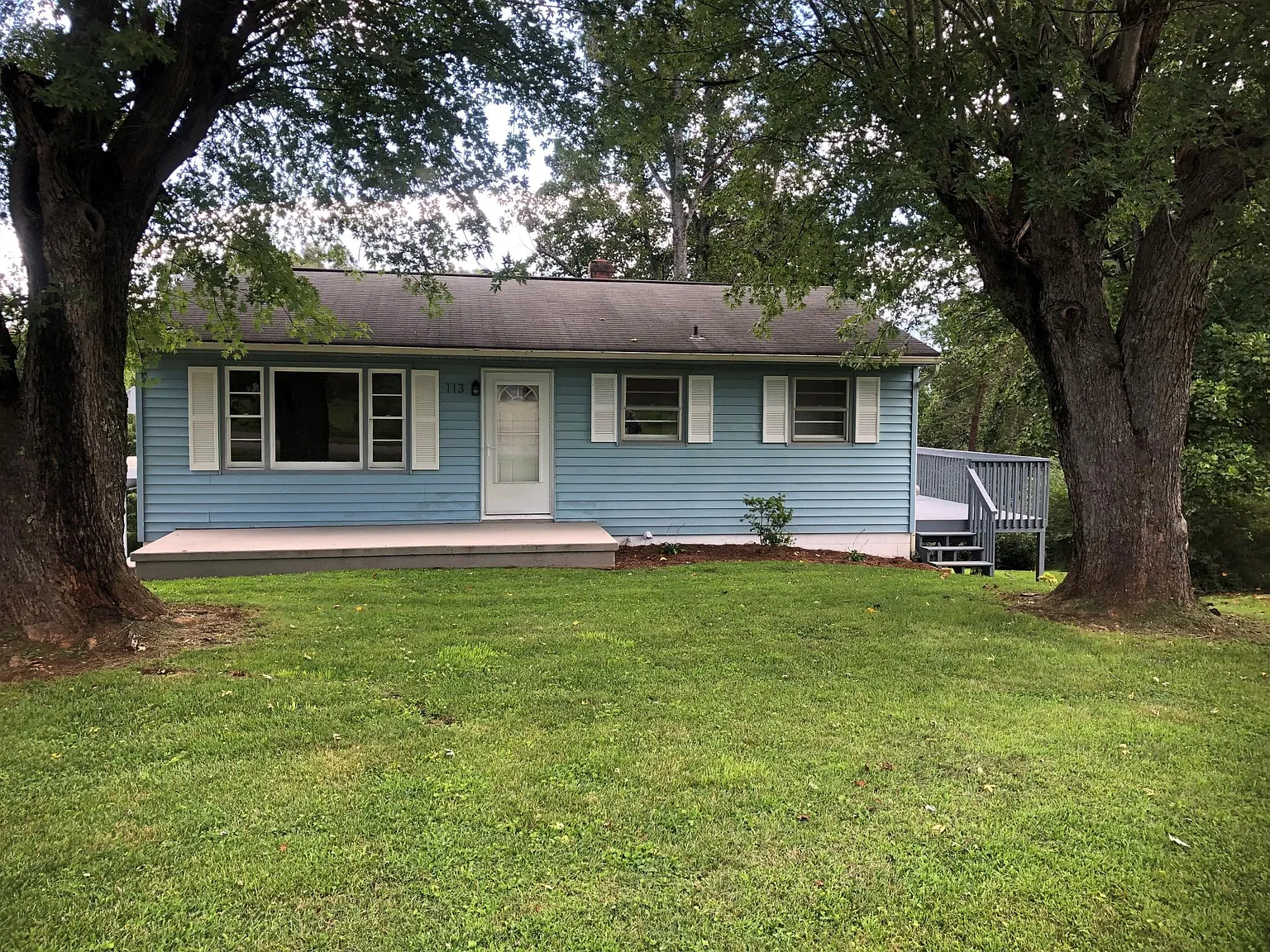 2 bed, 1100 sqft, $1,550 — Photo 1
