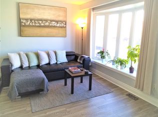 1492 Sandgate Cres, Mississauga, ON L5J2E5