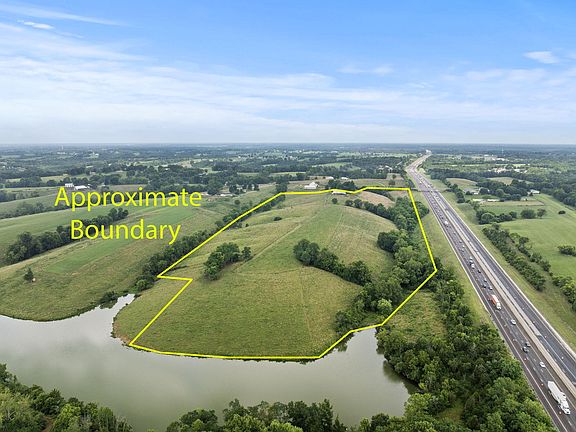 3rd image of 1050 Bannister Pike