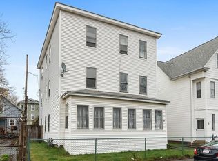 18 Langdon St, Worcester, MA 01608