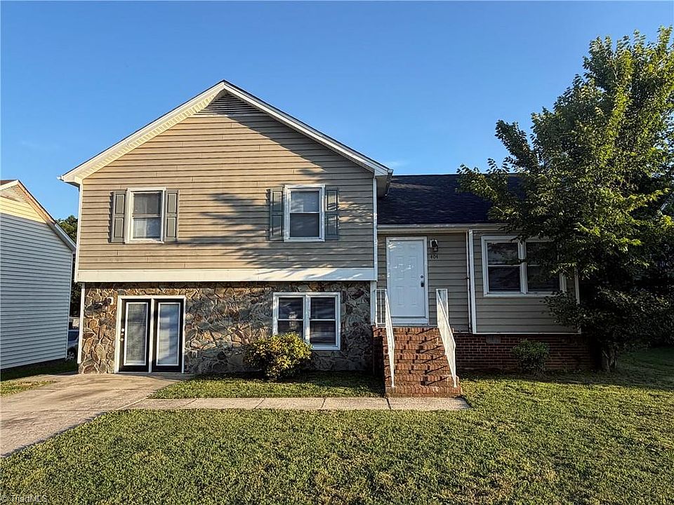 1st image of 404 Mount Olive Dr