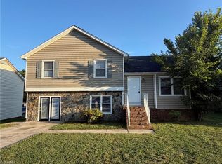 404 Mount Olive Dr, Greensboro, NC 27406