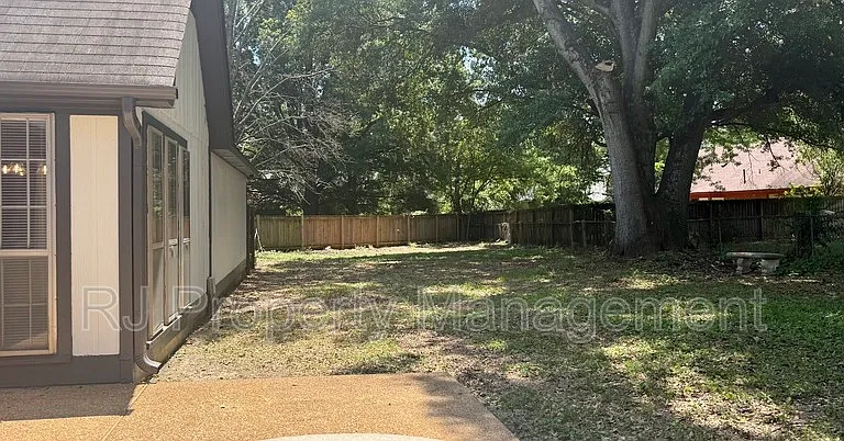 4521 Stony Point Dr — Photo 28