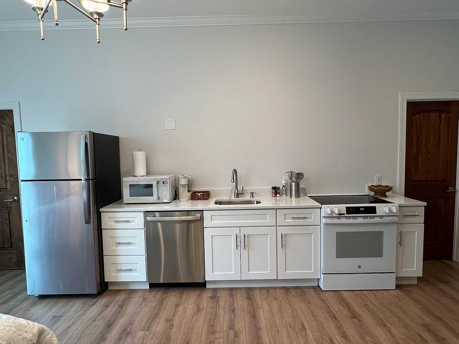 Studio, 540 sqft, $1,950 — Photo 4