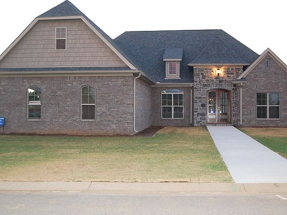 5th image of 1500 Highland Dr