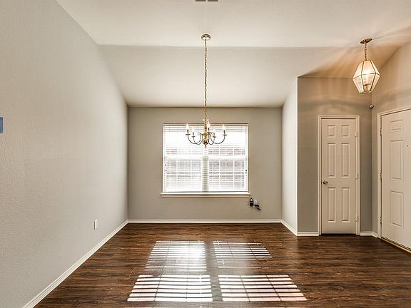 3rd image of 11600 Lauren Way