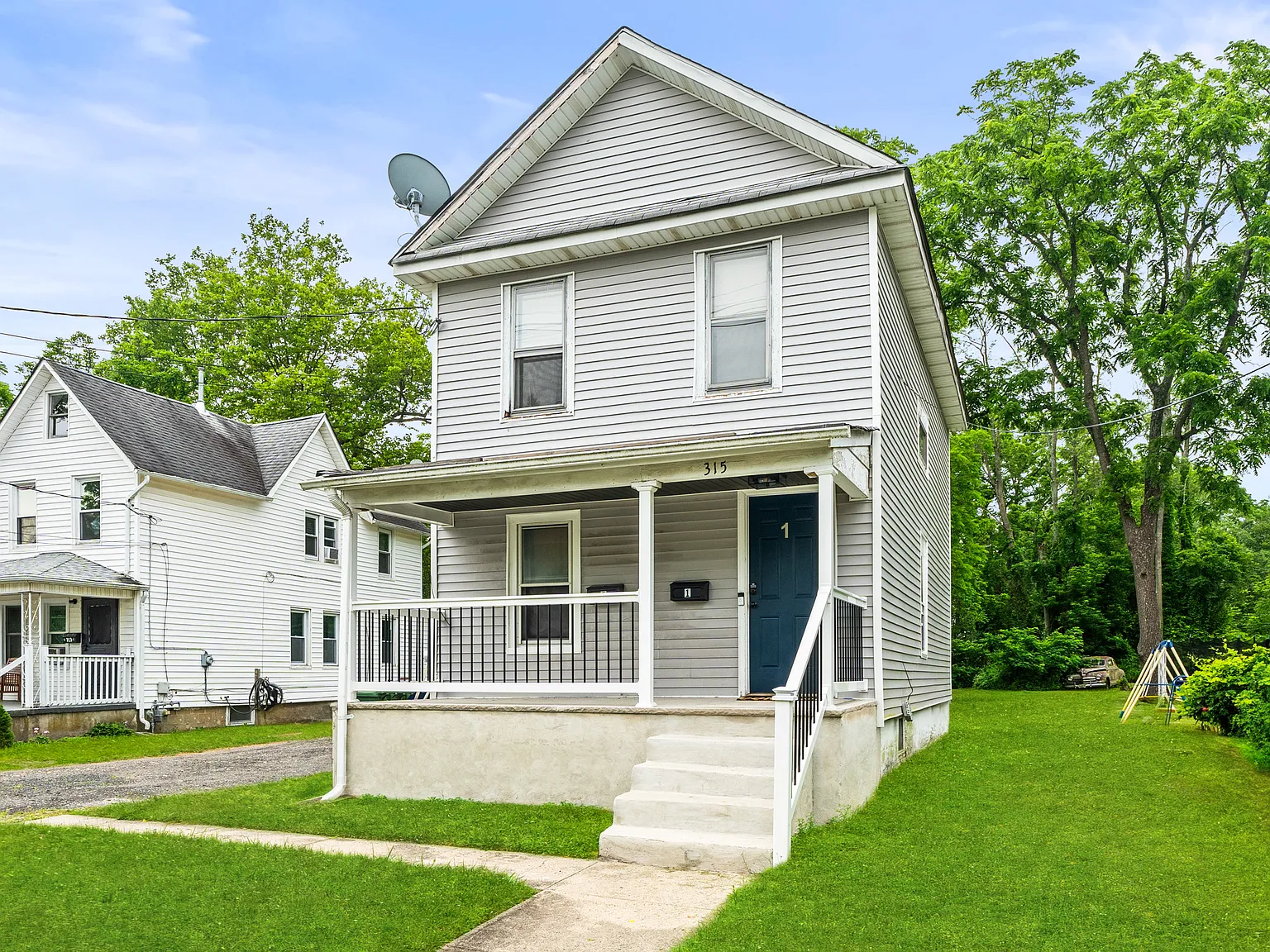 1 bed, 450 sqft, $2,600 — Photo 1
