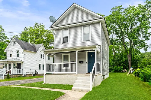 315 Neptune Blvd #1 Photo 1
