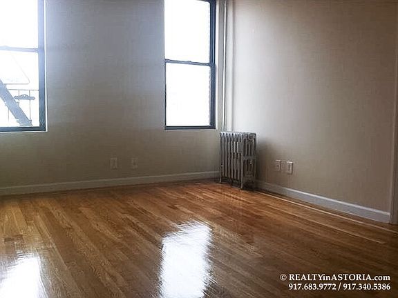 3rd image of 2554 38th St APT A2