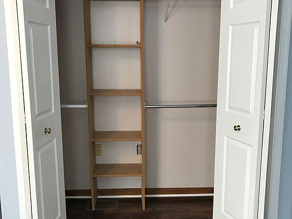 5th image of 1906 N Scott St