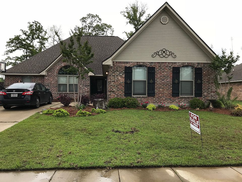 1st image of 206 Southern Creek Cir