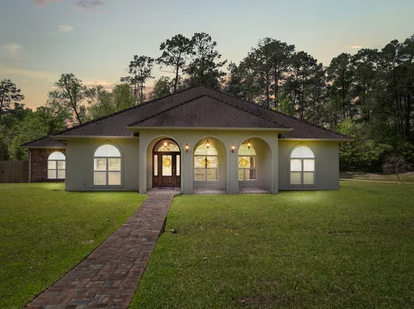 160 Fullerton Dr, Leesville, LA 71446