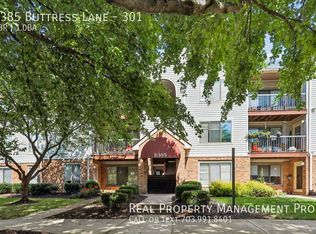 8385 Buttress Ln APT 301, Manassas, VA 20110