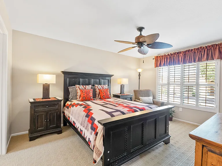 21740 N Limousine Dr — Photo 11