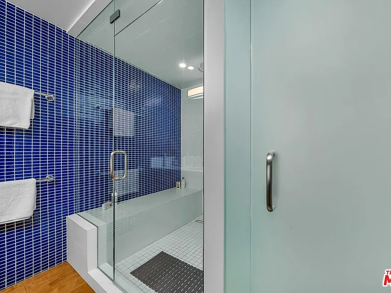 4 Lighthouse St #13 — Photo 22