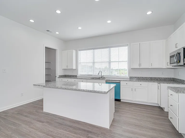 Breeze Hill by JBG Rentals — Photo 54