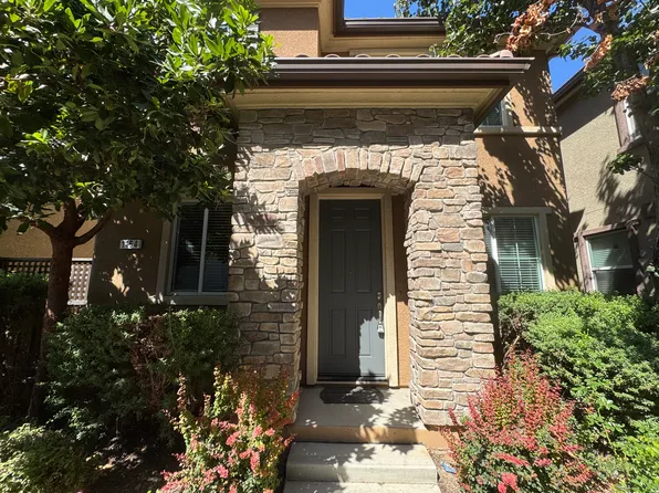 1164 Flurry Dr, Livermore, CA 94550
