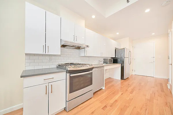 Rented by Living New York | media 5