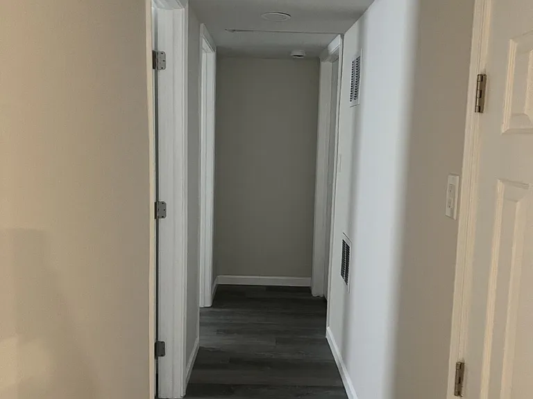 9734 Dumbarton Dr — Photo 7