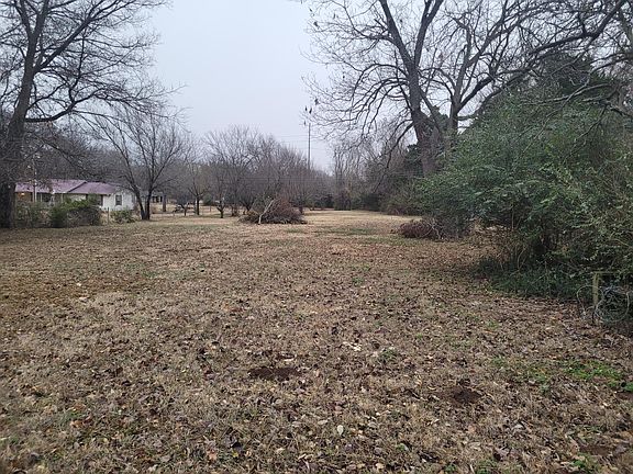 3rd image of 19301 Gordon Cooper Dr