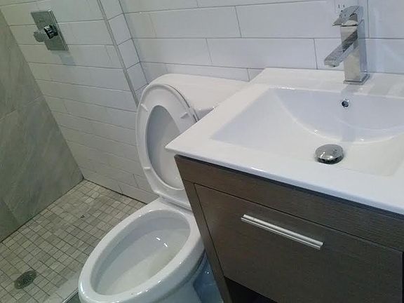 3rd image of 244 Bainbridge St APT 8