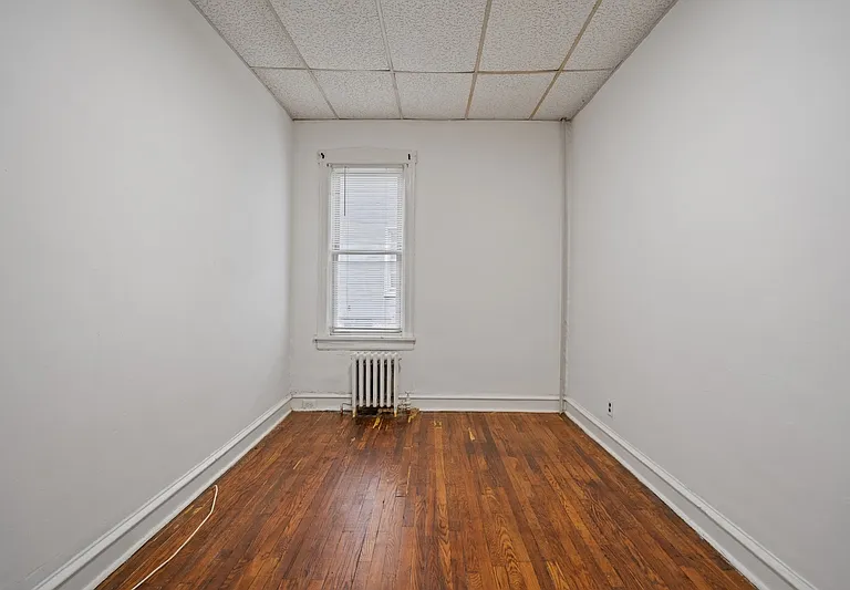 156 Chestnut Ave #1F — Photo 5