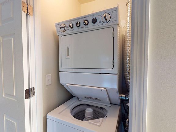 4th image of 102 Wickham Way #T4