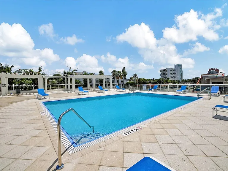 3015 N Ocean Blvd #3J — Photo 41