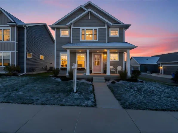700 Indigo Ln, Waunakee, WI 53597
