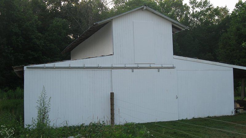 3 stall barn wired workshop