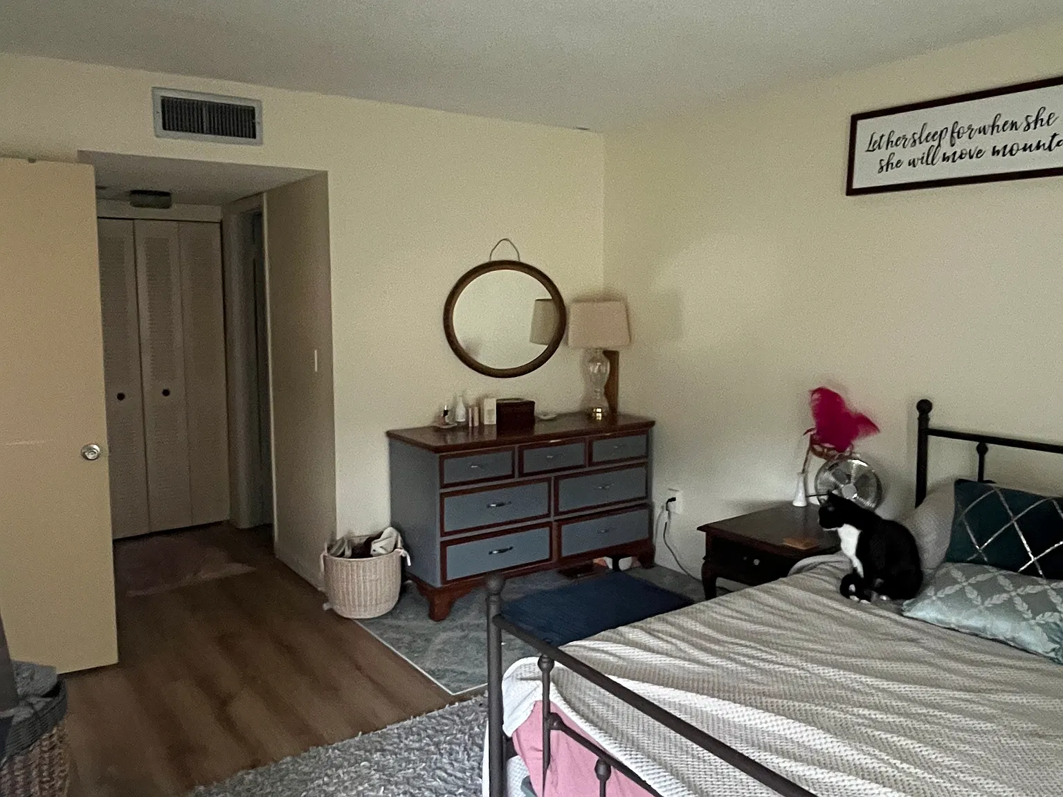 1 bed, 1.5 bath, 780 sqft, $2,500 — Photo 2