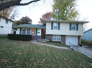 12621 Anne St, Omaha, NE 68137