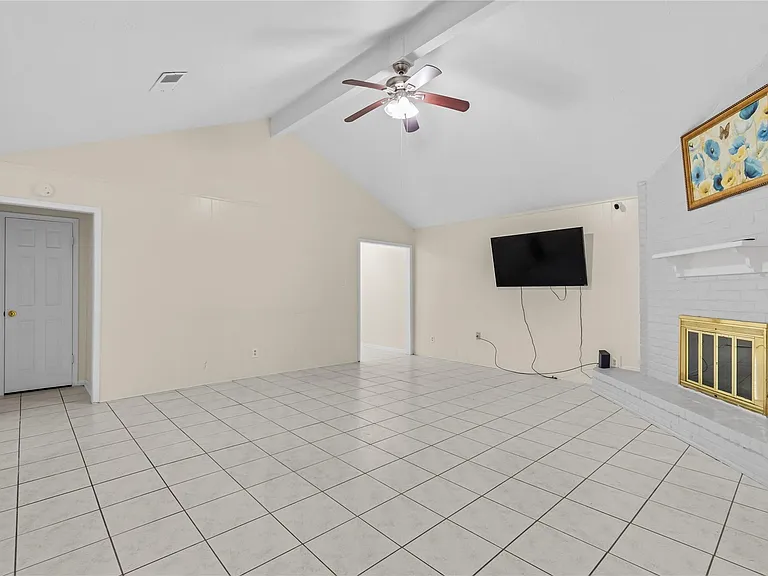 10606 Beckfield Dr — Photo 11