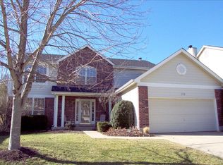 379 Buckhurst Dr, Ballwin, MO 63021